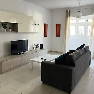 Superb 3br Close To Seafront Gzira